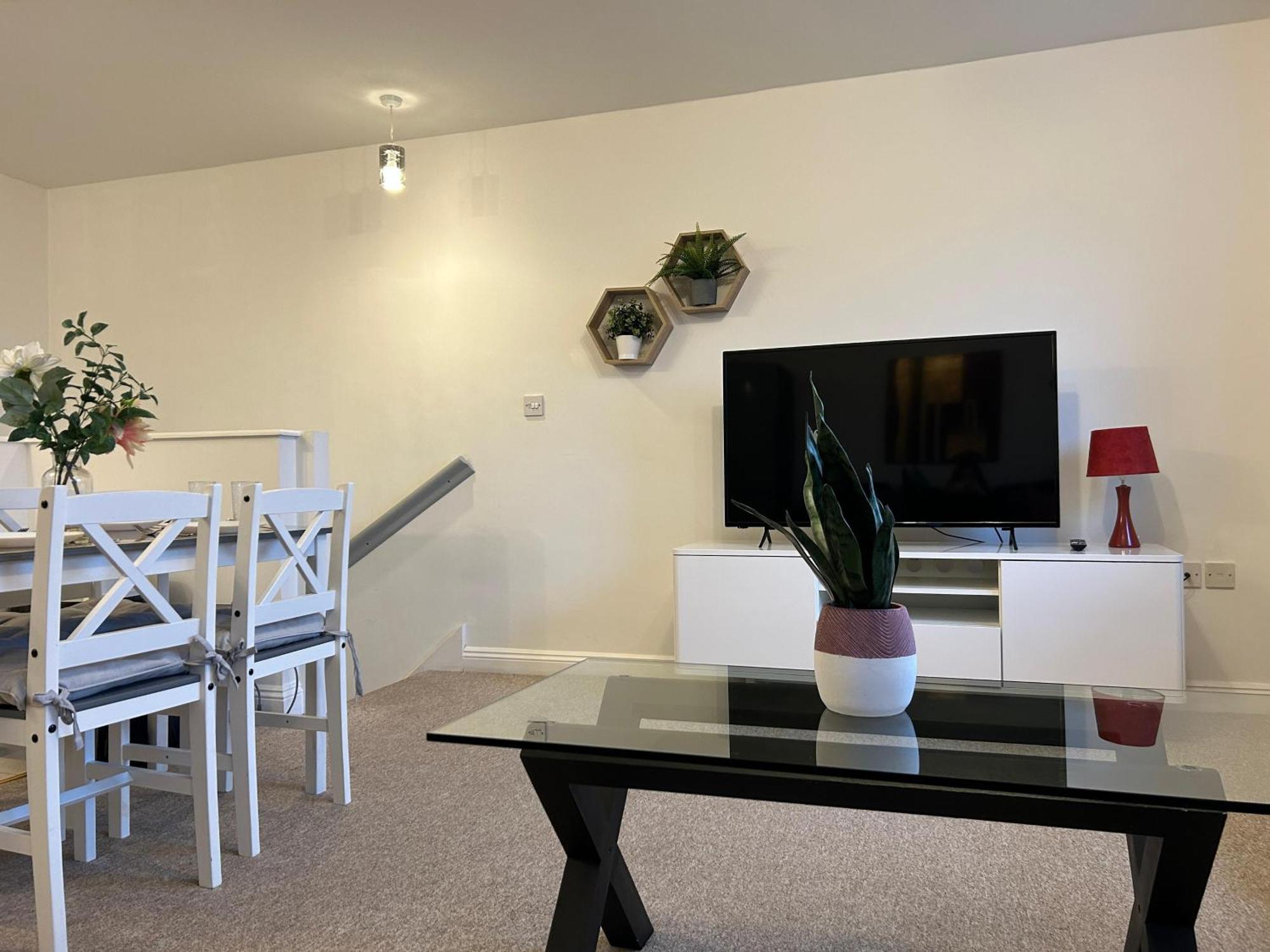 Lovely Serviced Apartment, Free Parking, Oxford Eksteriør bilde